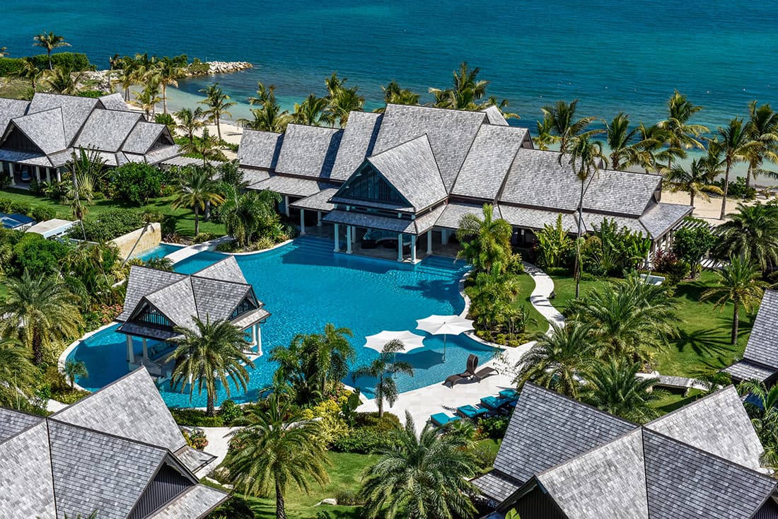 05-jbi-private-residence-lazylizard-exterior-pool1